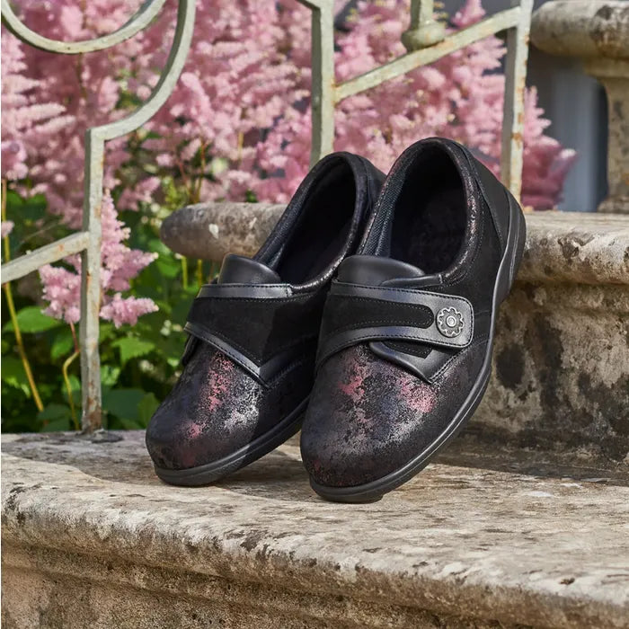 Ladies hot sale shoes ireland