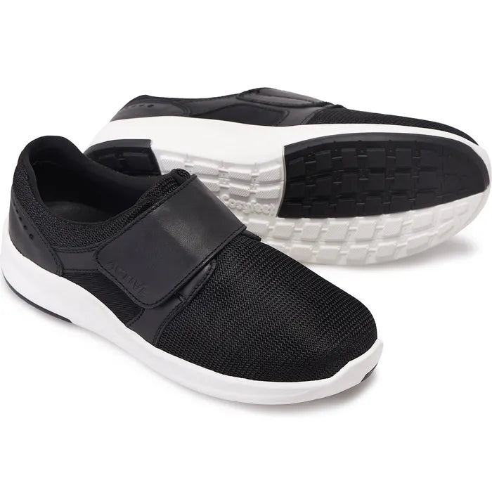 Victor | Extra Wide Active Men's Footwear | Cosyfeet