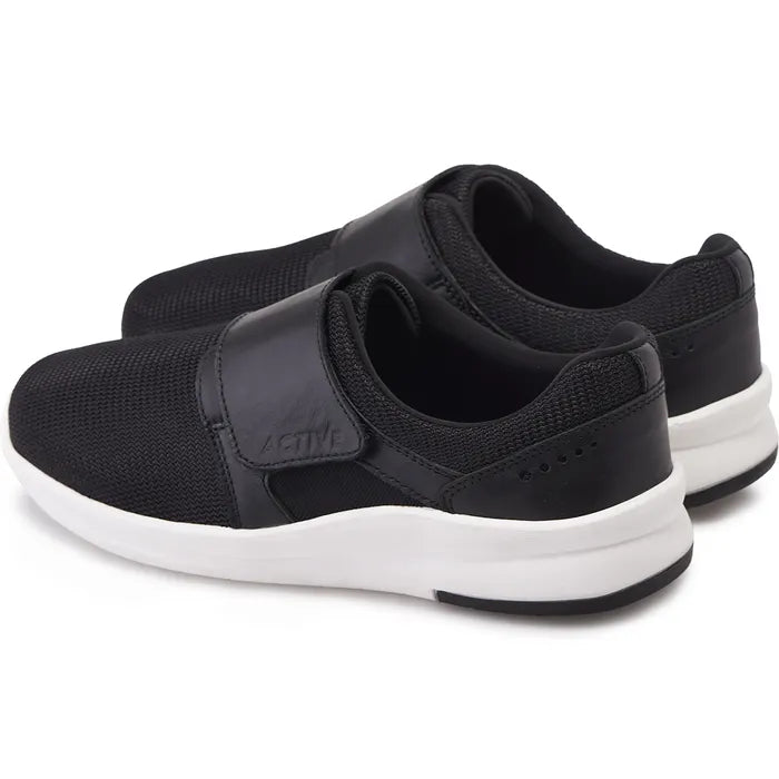 Victor | Extra Wide Active Men's Footwear | Cosyfeet