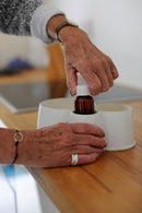 Helping to grip when opening jars and bottles - Derby Spill Not jar & Bottle Opener