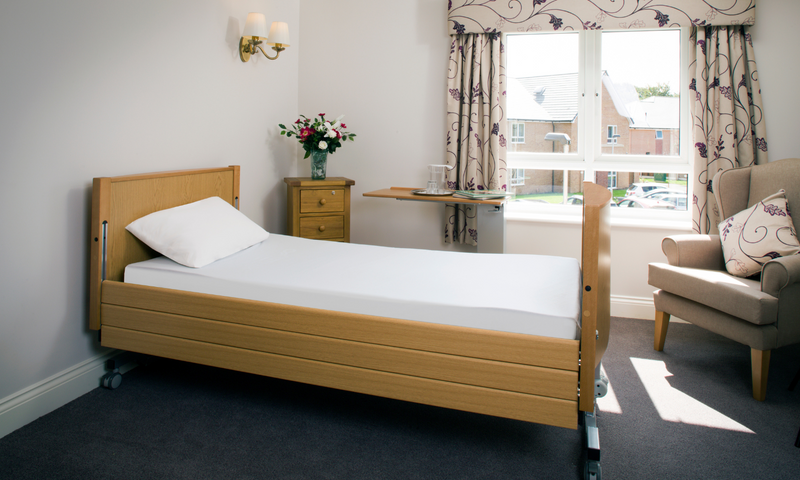Sleepknit Polyester Double FR Smart Sheet Cream